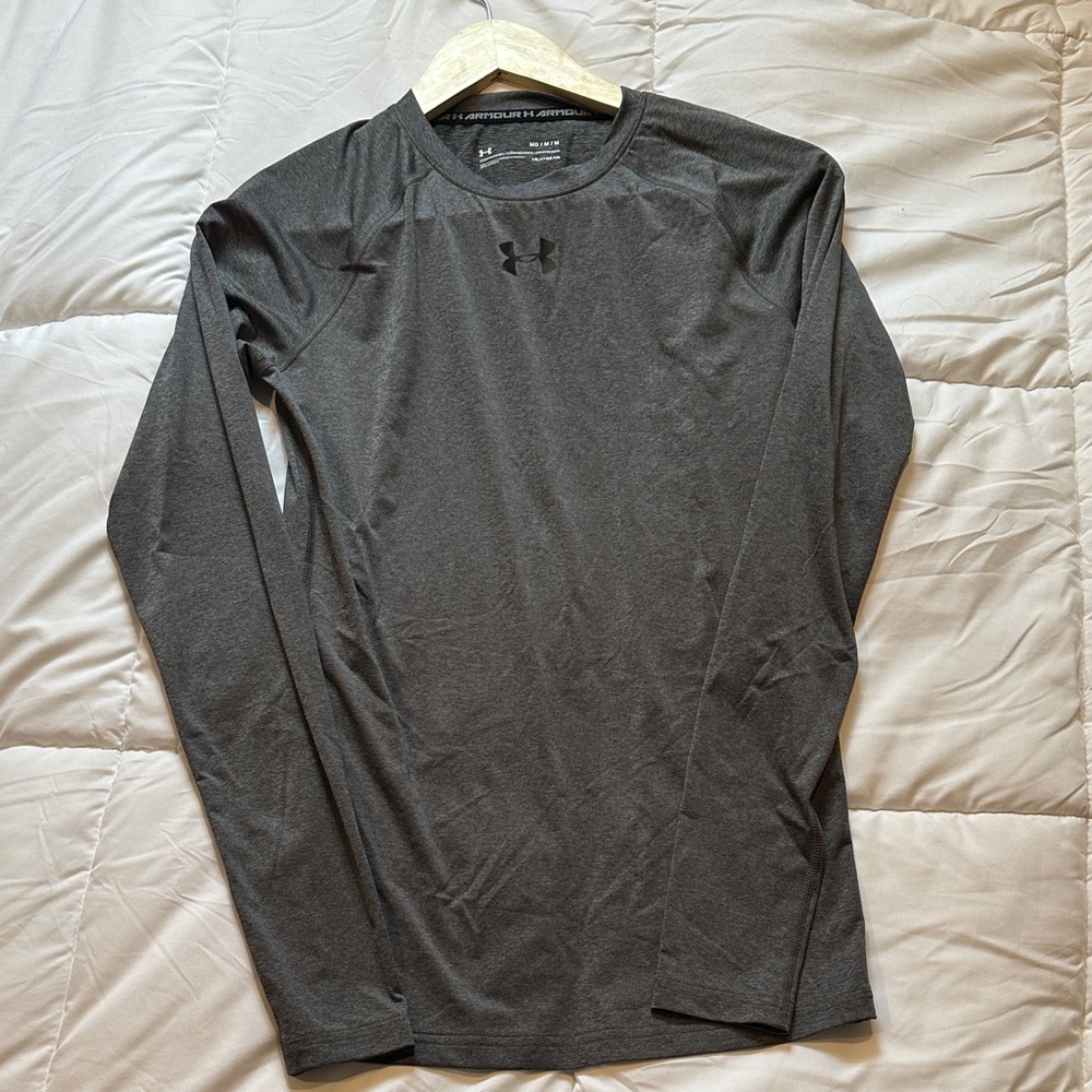 Under Armour Men's Charcoal Long Sleeve Tee